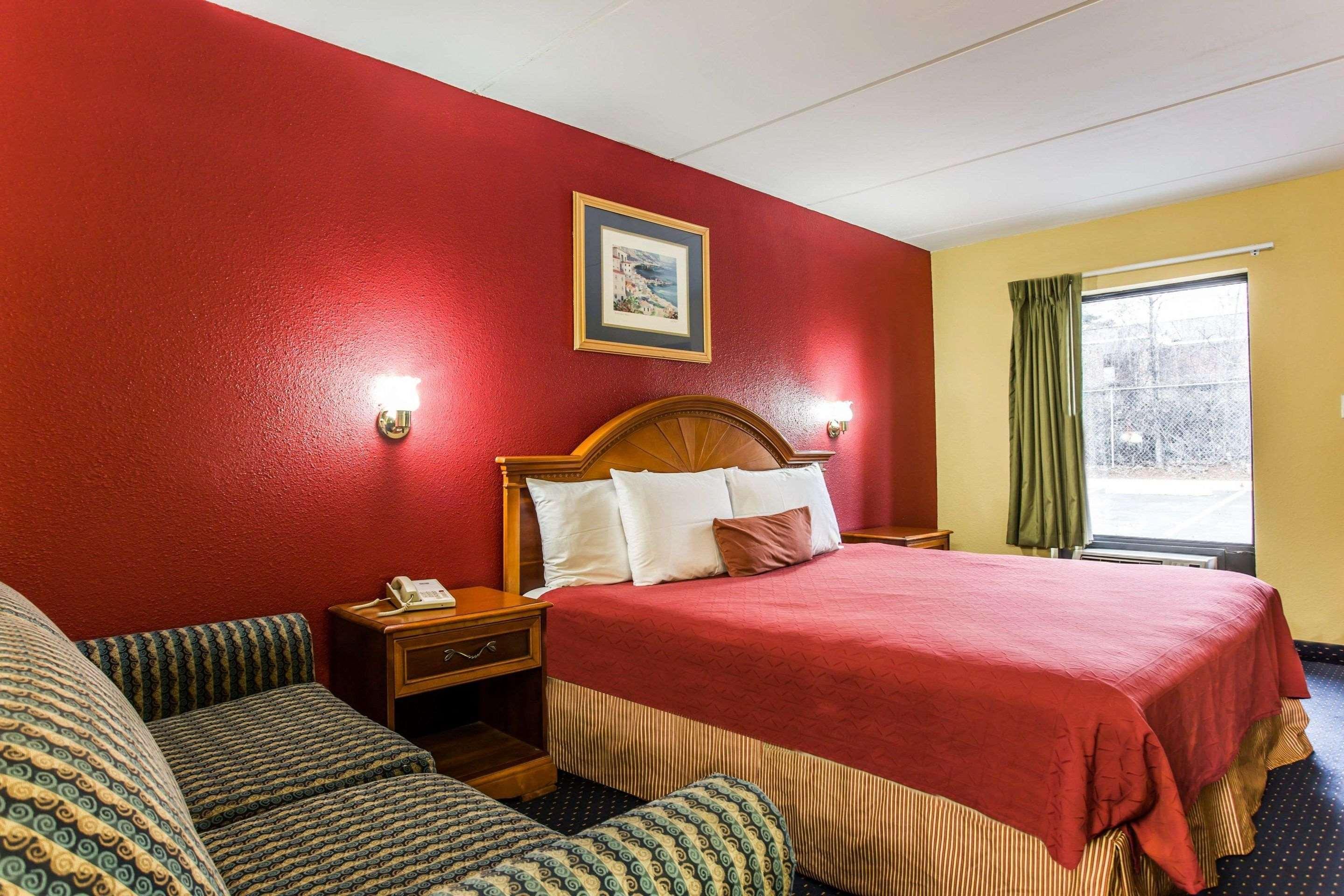 Rodeway Inn Charlotte Downtown Экстерьер фото